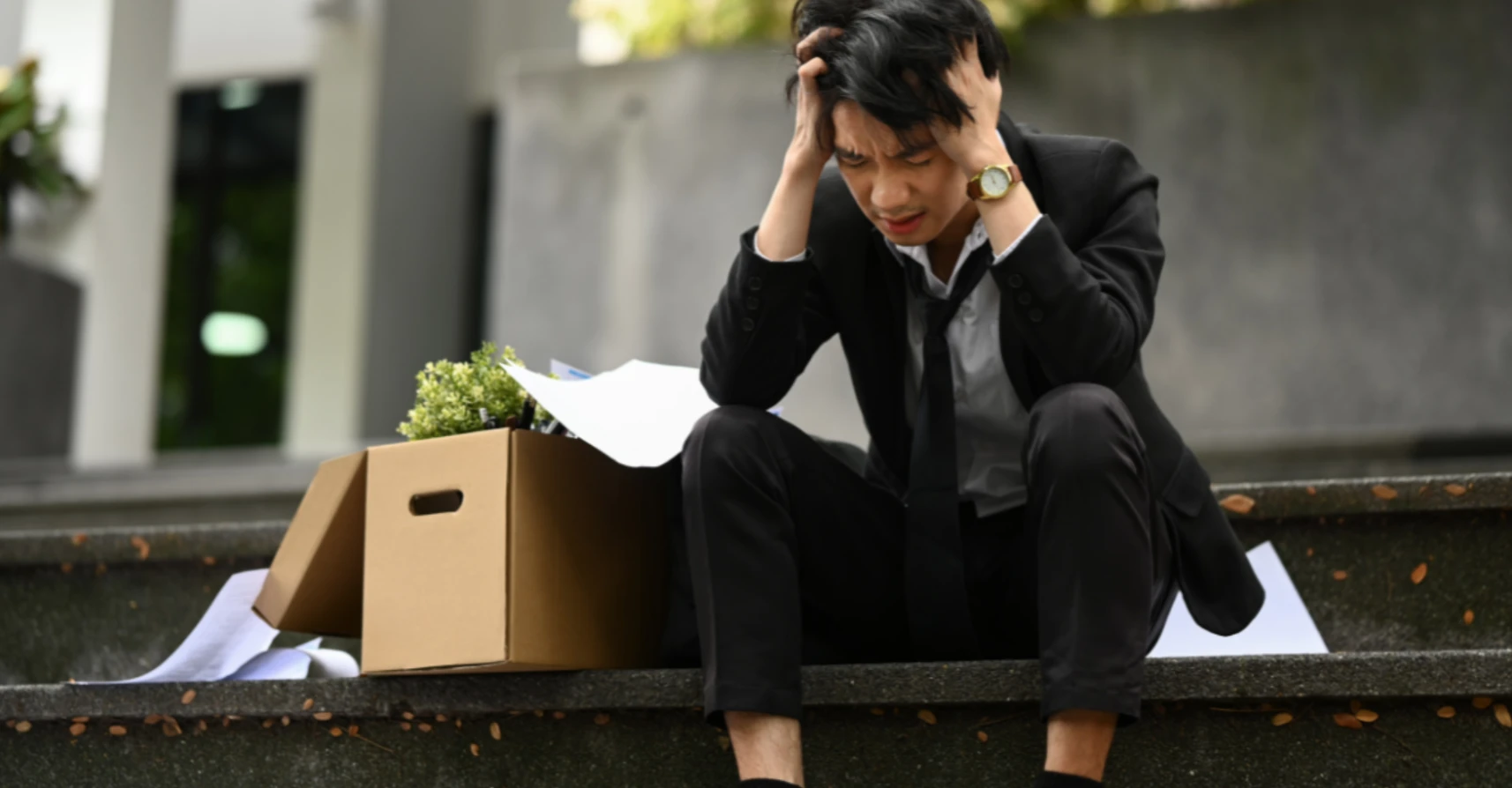 失業保険受給中にフリーランスとして働いた場合どうなるのか